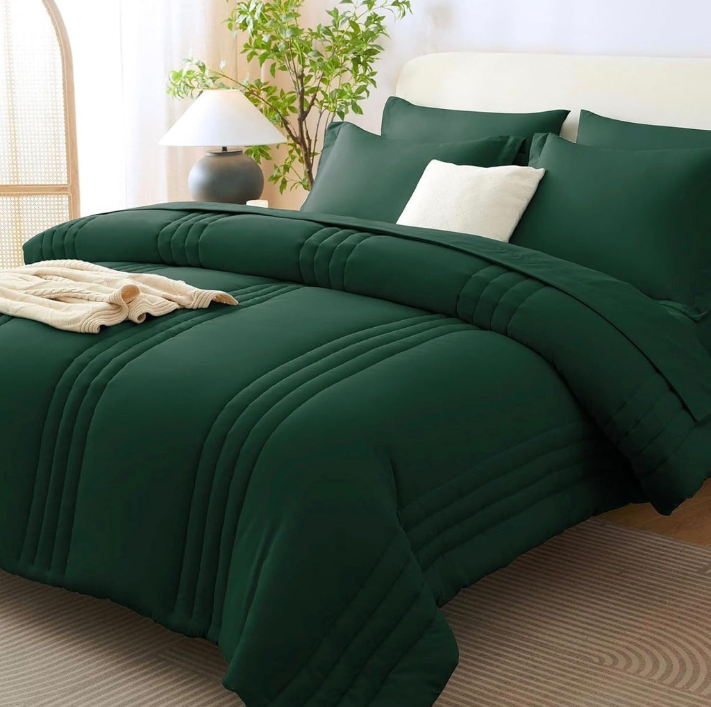 Queen Comforter Set - 7 Pieces Bed in a Bag Emerald Green Comforters Queen Size Bed Set, Soft Bedding Set with All Seasons Comforter, Fitted Sheet, Flat Sheet, 2 Pillowcases & 2 Shams Case